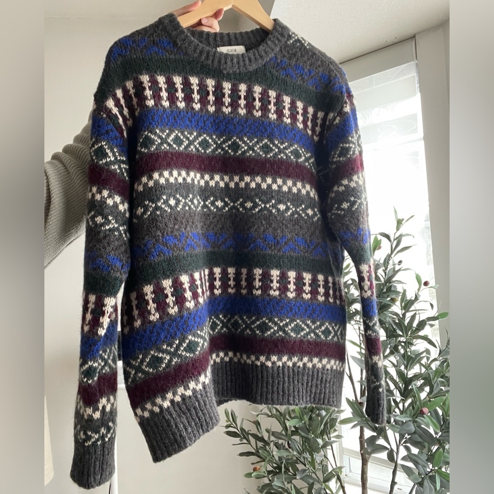 Patterned Sweater - Picture 2 of 10